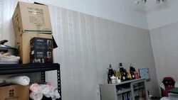 Burlington Square (D7), Retail #504329571